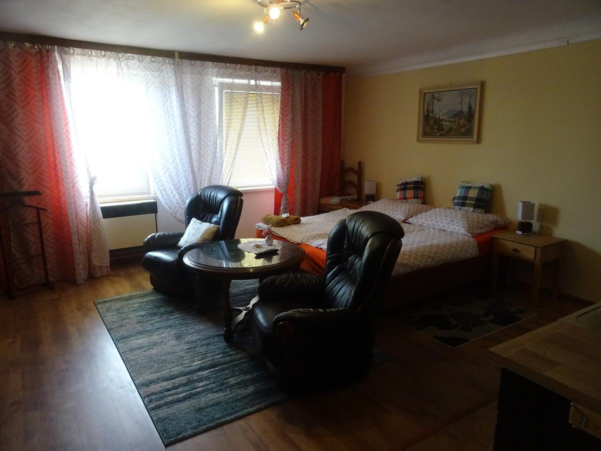 Milanna Apartament Brzecław Zewnętrze zdjęcie